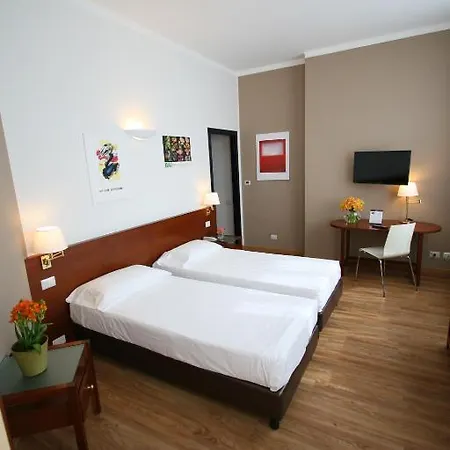 فندق Oro Blu 4*