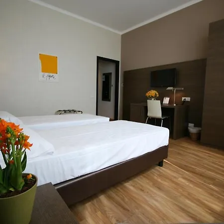 Oro Blu 4*