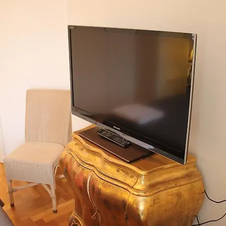 Easy - Rooms&apartments Navigli