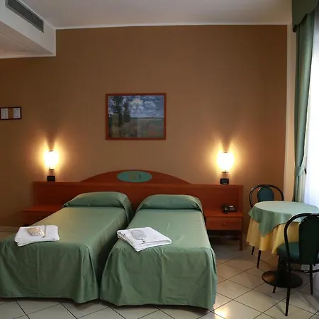 Hotel Dore 3*