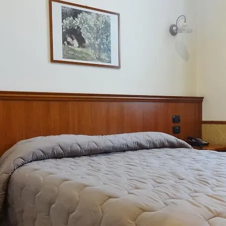 Hotel Astrid 2*