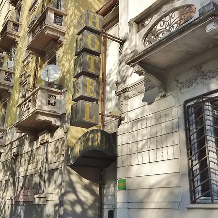 Hotel Lux Durante Milão