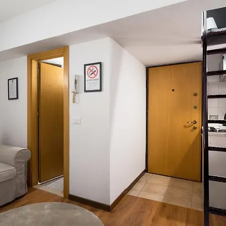 Cadorna Center Studio-by Flatscollection
