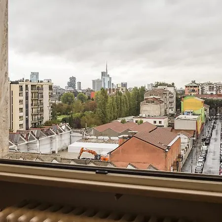 Apartman Joivy Warm Family Flat For 4 With Terrace In *