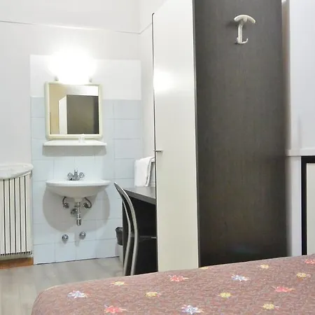 Hotel Arno