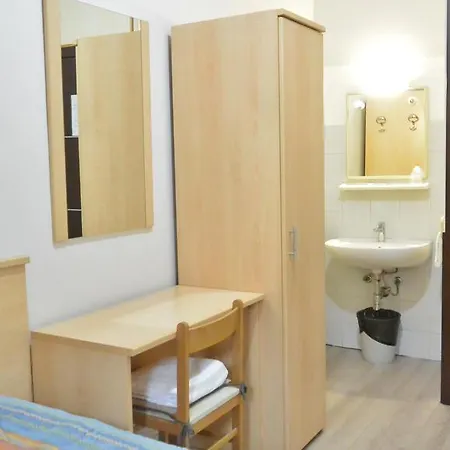 Hotel Arno
