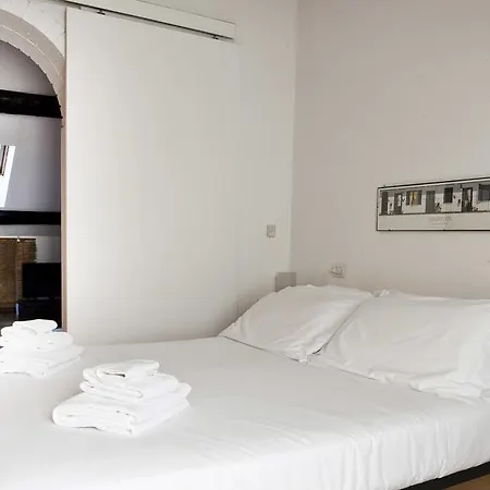 Apartamento Italianway-Viale Piave Milão