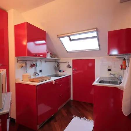 Viale Corsica 99 Милан