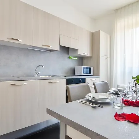 Apartment Palazzo Farini Halldis