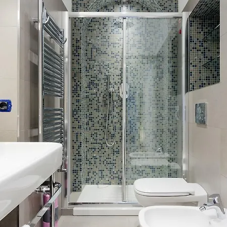 Porta Venezia Apartment
