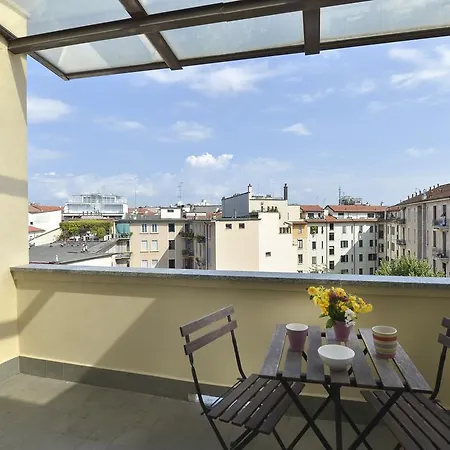 Appartement Plinio Halldis *