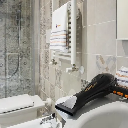 Joivy Mazzini Brera *