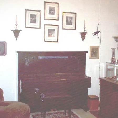 Cieloro Guest house