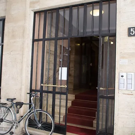 Convenient And Private Place In Milan *