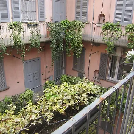 Apartament Charming And Elegant Historic Center Of Mediolan