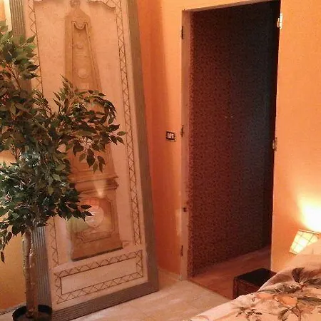 Roomdecharme * Milan