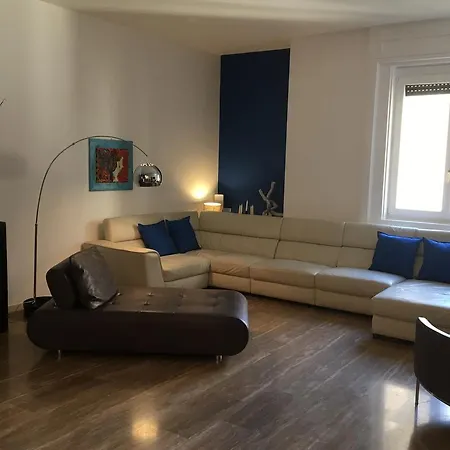 Milano Apartments
