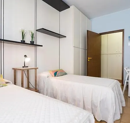 Duomo 15 Minuti בית הארחה מילאנו