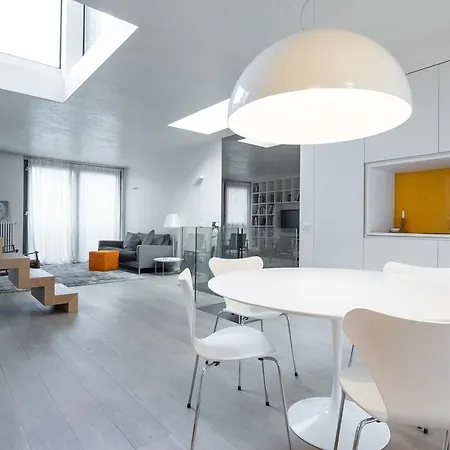 公寓 Center Design House