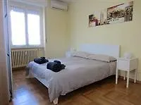 Temporary House - Porta Garibaldi * Milan