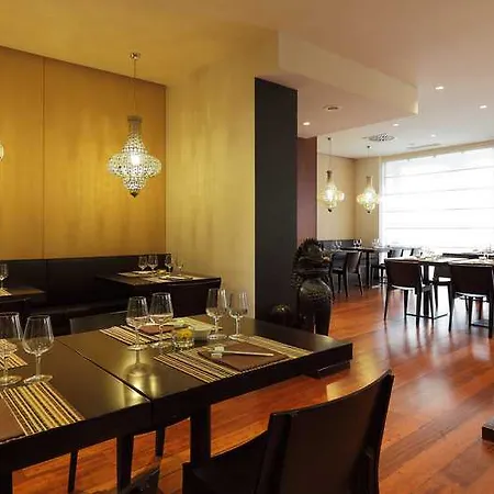 Hotel Garibaldi Station By Ihg 4*