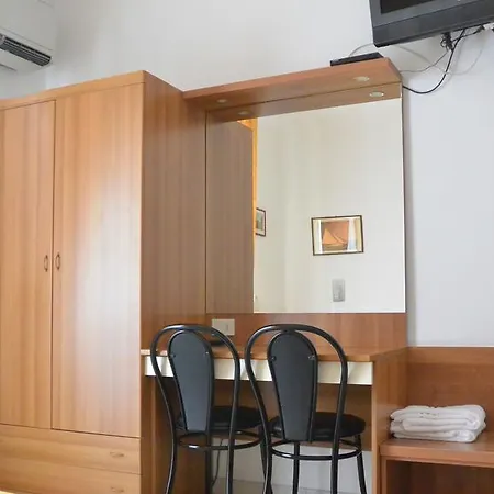 酒店 米格农酒店