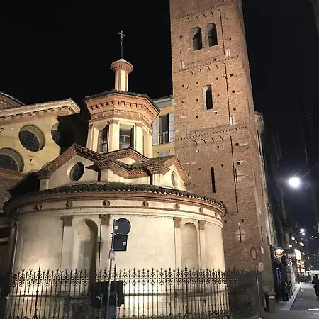 Kibilu - Via Falcone - Centre - Duomo * Милан