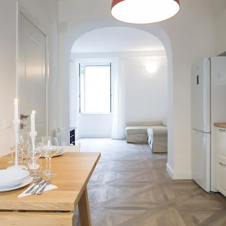 Апартаменты Suitelowcost Castaldi *