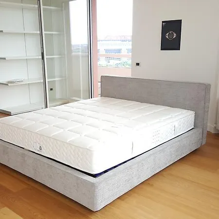 Rh Luxury Loft Apartment *