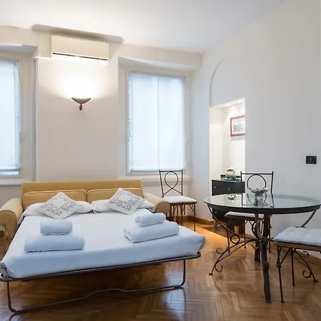 Duomo Open Space Apartment Milan
