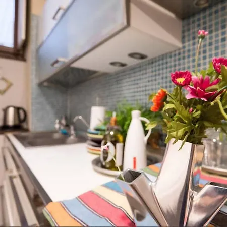 Apartament Guesthost - Mm1 Porta Venezia - Stylish Flat *