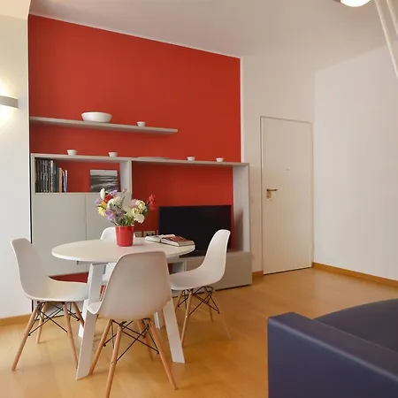 Apartment Cornalia Halldis Milan