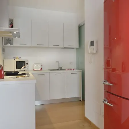 Cornalia Halldis Apartment Milan