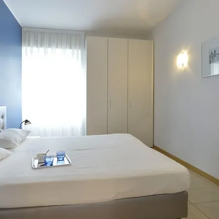 Apartment Cornalia Halldis *