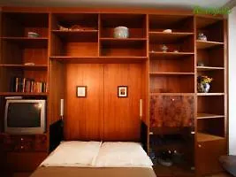 Italianway - San Maurilio 20 Milan