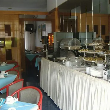 Отель Dei Fiori