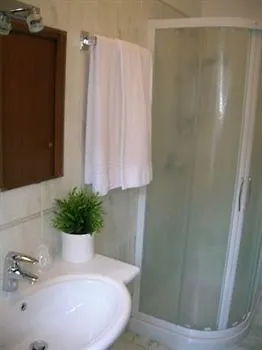 Molise 2 Hotell Milano