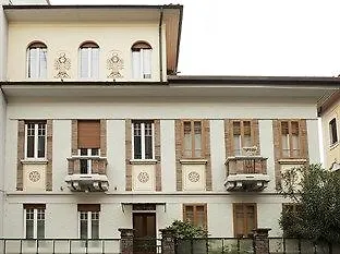 Porta Tosa Boutique Panzió 4*