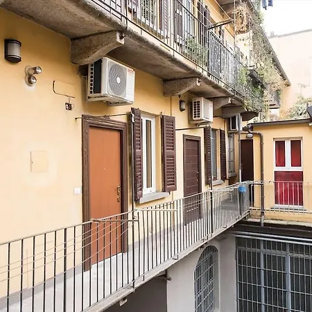Apartment Guesthost - Porta Garibaldi White Flats Mailand