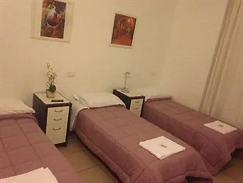 Rossovino Hotell 2*