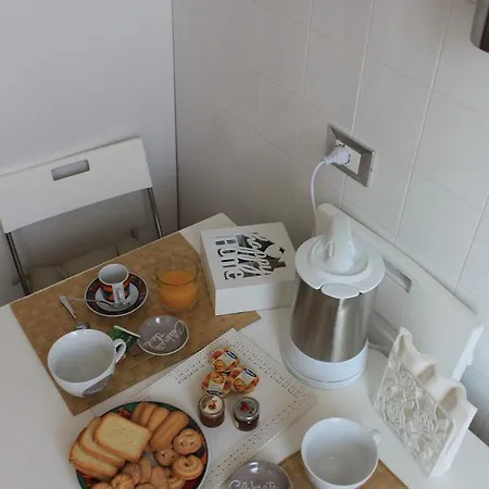 Miwest Apartment *