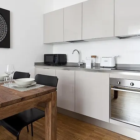 Appartement Italianway Easy - Scarlatti 31 *