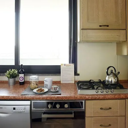 Altido Victorian Apt For 2 With Balcony And Free Parking Apartment *
