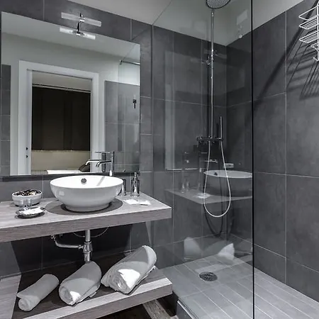 スタジオ デアンジェリ ミラノ