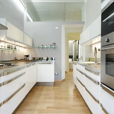 Friendly Maffeis Daire Milano
