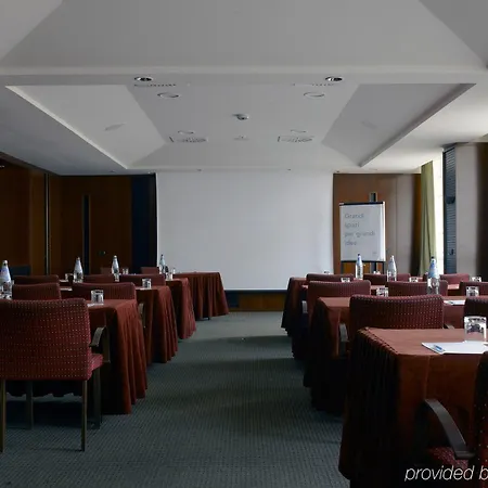 Tivoli President Hotel