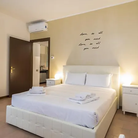Appartamento Hemeras Boutique Homes - City Center Design Flats *