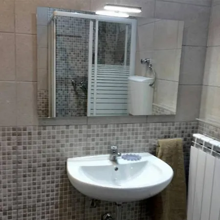 Monolocale Porta Venezia 아파트