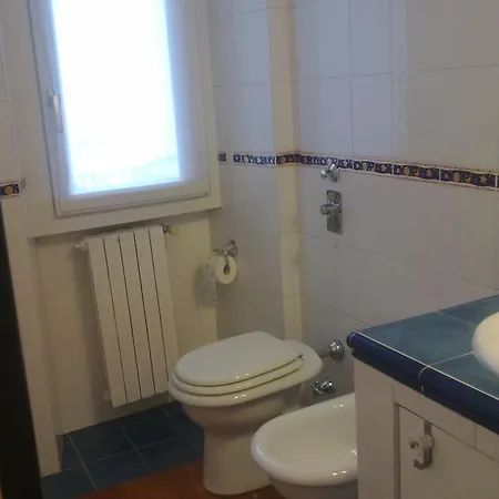 Gasthof Stanza Indipendente Sant'ambrogio *