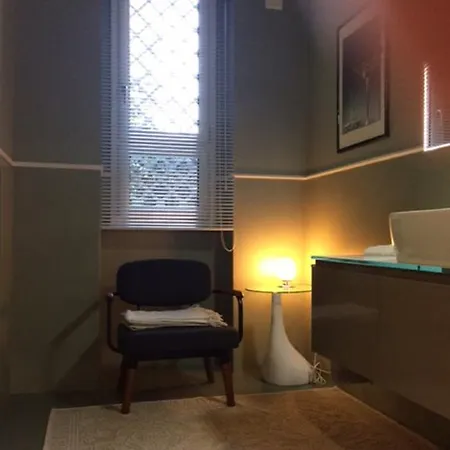 Porta Venezia Centro Hotel *